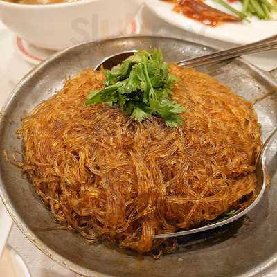 ร้านอาหาร เล่งหงษ์