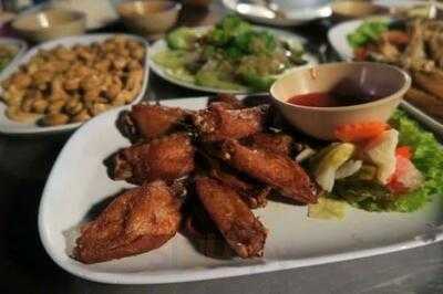 ร้านกุ้งเต้น