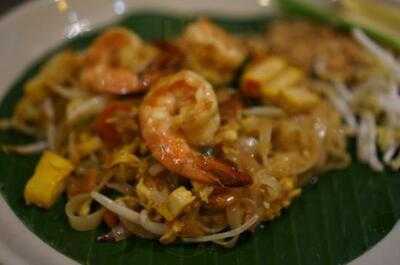 ร้านอาหาร แสนแซ่บ