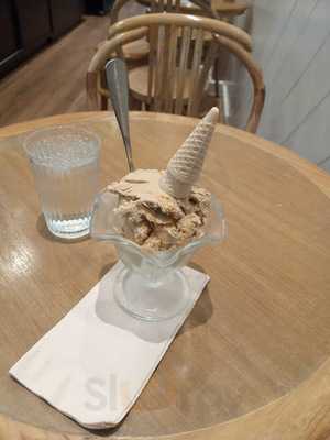 กิโยนี่ เจลาโต้ @ แพลทินัม แฟชั่น มอลล์