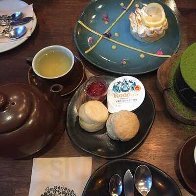 The Blooming Gallery