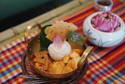 Kanom Chan Thai Desserts Bar