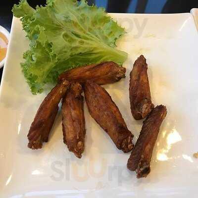 ครัวสาธร