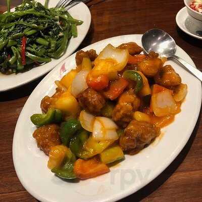 ภัตตาคาร หูฉลามสกาล่า