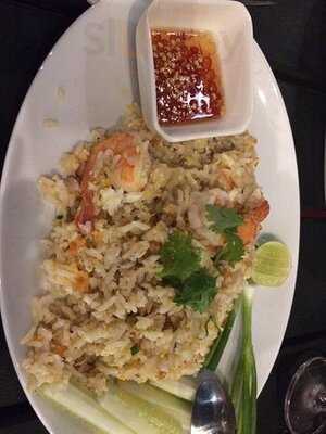 Grill At Theatre Residence