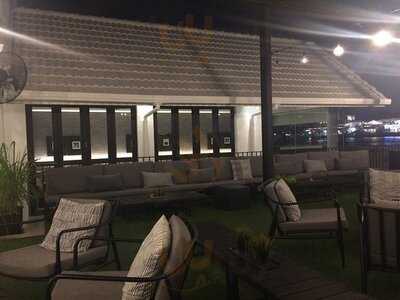 Grill At Theatre Residence