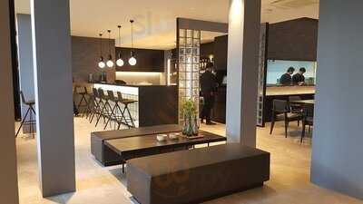 Grill At Theatre Residence