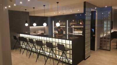 Grill At Theatre Residence