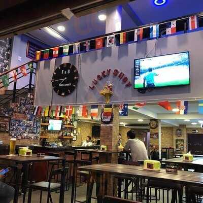 Lucky Shot Thai Food And Pool