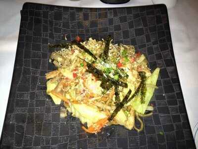 ร้านอาหารญี่ปุ่น รากูซ่าโตเกียว