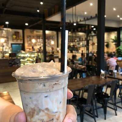 บัทเทอรี่ คาเฟ่