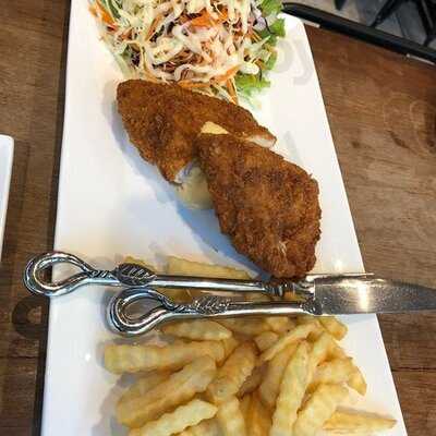 บัทเทอรี่ คาเฟ่