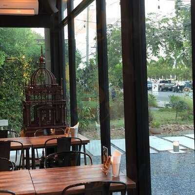 บัทเทอรี่ คาเฟ่