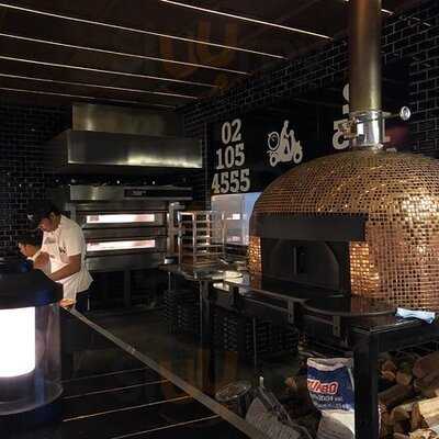 Premium Craft Pizza (nuanchan)