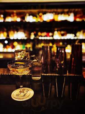 Cocktail Bar