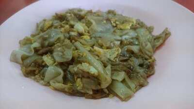 เจ๊แปง สุกี้ คั่วไก่