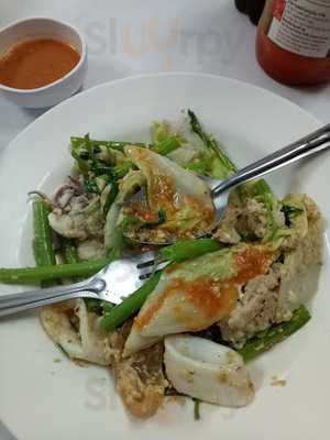 เจ๊แปง สุกี้ คั่วไก่