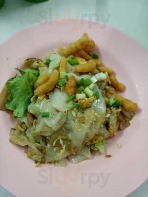 เจ๊แปง สุกี้ คั่วไก่