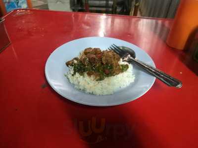 เจ๊แปง สุกี้ คั่วไก่