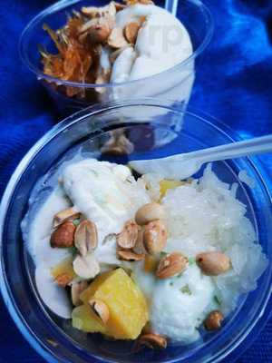 ไอศครีมกะทิ อบเทียบ อุดมสุข