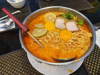 แยป คาเฟ่