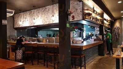 Aoringo Nihonmura Thonglo