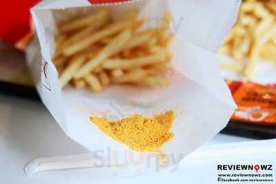 แมคโดนัลด์ - เจ อเวนิว