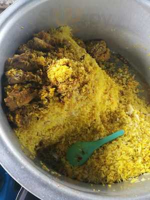 ข้าวหมกไก่เซนต์หลุยส์ - หมกไก่อดทน