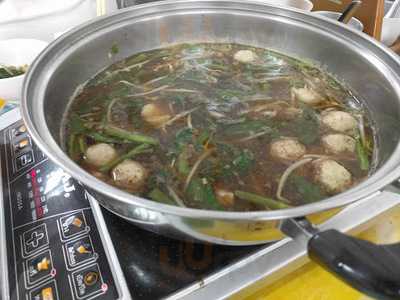 ก๋วยเตี๋ยวเนื้อเพิ่มพูน