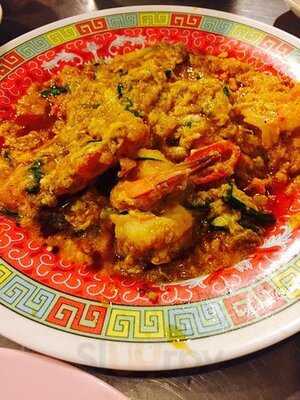 แสงชัยโภชนา