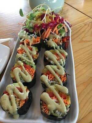 รัสยานารีทรีตท์คาเฟ่