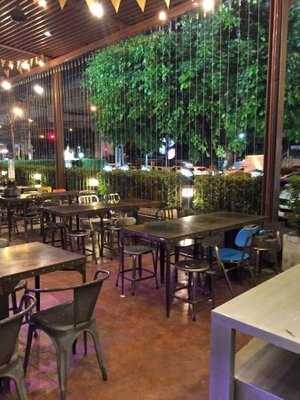 เอสสามสิบสามบายสิงห์