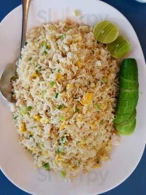 แหลมเจริญ ซีฟู้ด สาขาเหม่งจ๋าย