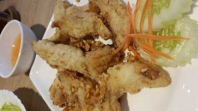 ร้านอาหาร โกโก