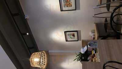 ร้านอาหาร โกโก