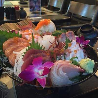 Hiyaku Yakitori And Sake Bar Restaurant