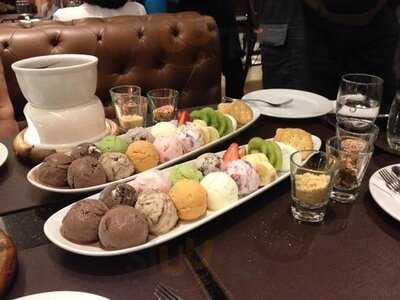 เอเต้ ร้านไอศกรีม