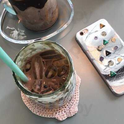 บอยย์ คาเฟ่