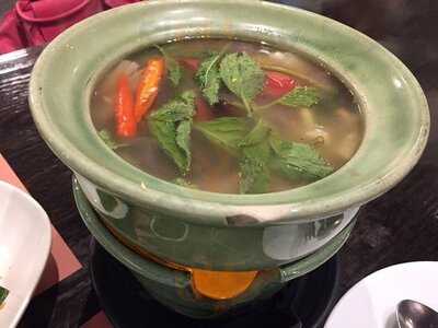 ส้มตำนัว - เซ็นทรัลเวิลด์