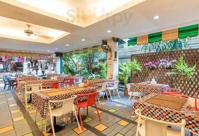 New Siam I Guest House Restaurant
