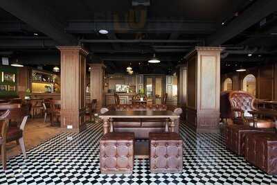 Millionaire Club & Bistro​