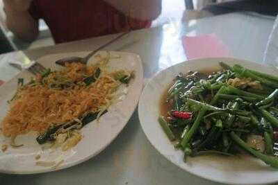 Deen Halal Thai Restaurant