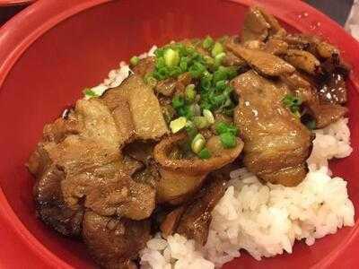 ร้านอาหารญี่ปุ่น สุคิยะ