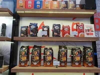 เซกาเฟรโด ซาเนตติ เอสเปรสโซ