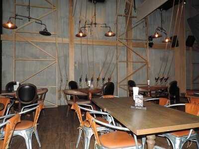 ฮอบส์บาร์แอนด์เรสเตอรองท์