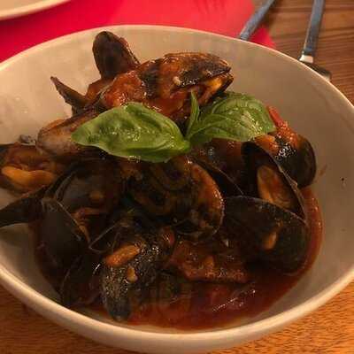 ไทม์ อีทเทอรี่ แอนด์ บาร์