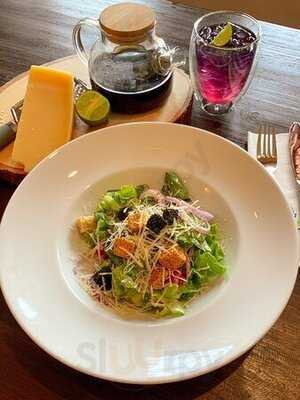 Arelom D D Organic Bistro