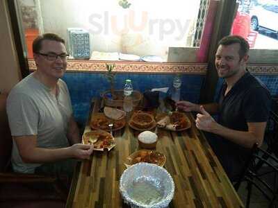 Mom's Restaurant & Guest House