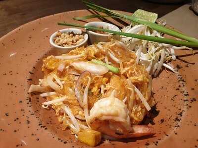 คำพูน สาขา เซ็นทรัล ปิ่นเกล้า