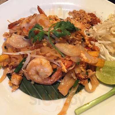 คำพูน สาขา เซ็นทรัล ปิ่นเกล้า